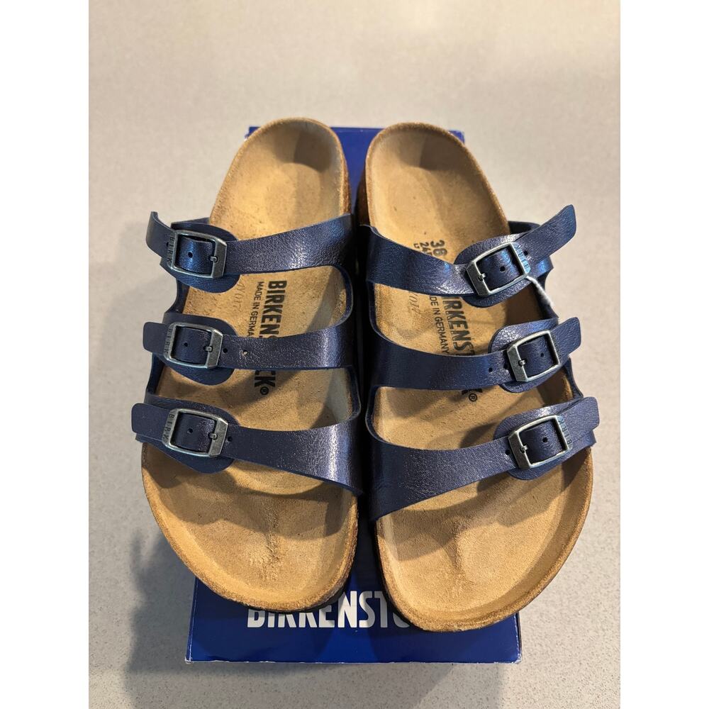 NWT Birkenstock Florida Birko-Flor - size 38 (7-7.5)